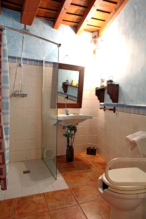 Apartamentos Rurales La Solana Robledillo De Gata Luaran gambar