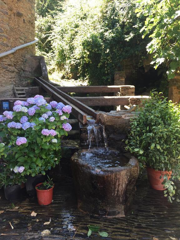 Apartamentos Rurales La Solana Robledillo De Gata Luaran gambar