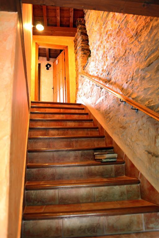 Apartamentos Rurales La Solana Robledillo De Gata Luaran gambar